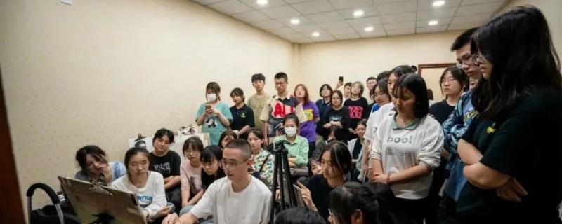 每年藝考是在哪個(gè)月份