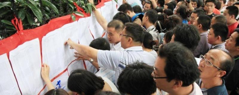 提前做好打算選擇一個(gè)專(zhuān)業(yè)的藝考生文化課輔導(dǎo)班