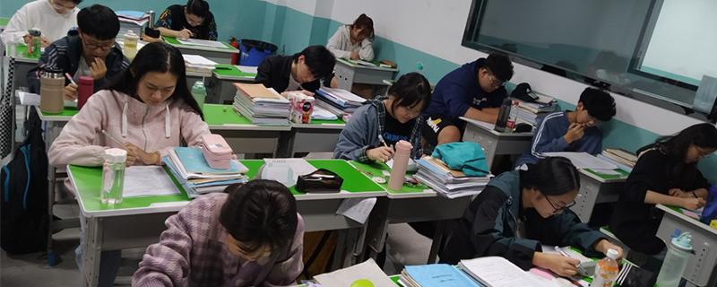 周口藝考培訓學費