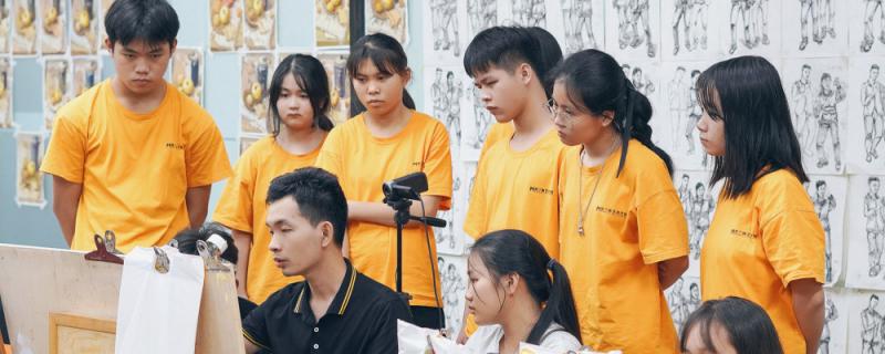莫蘭迪畫室本期話題藝術(shù)生最后三個月怎么快速補文化課