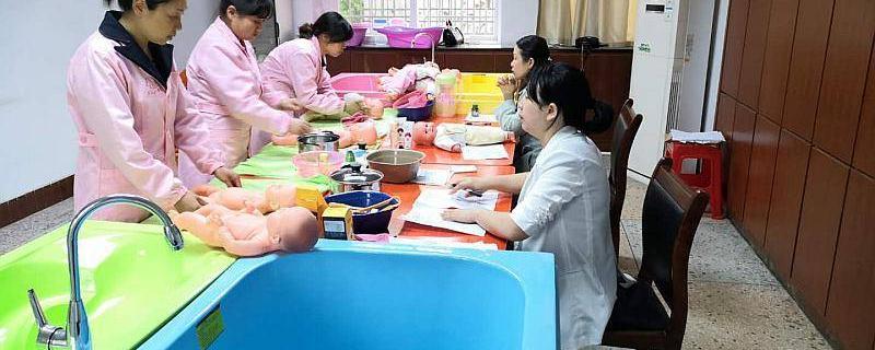渭南考家政培訓(xùn)師證正規(guī)的怎么考要多少錢培訓(xùn)報名一對一教學(xué)